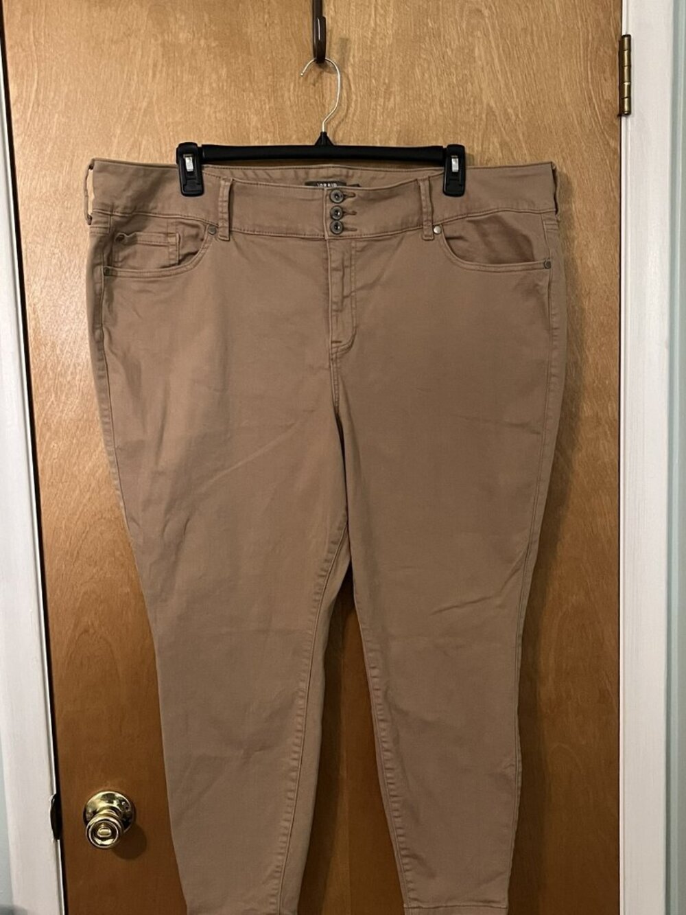 Torrid 24S Khaki-Colored Denim Jegging